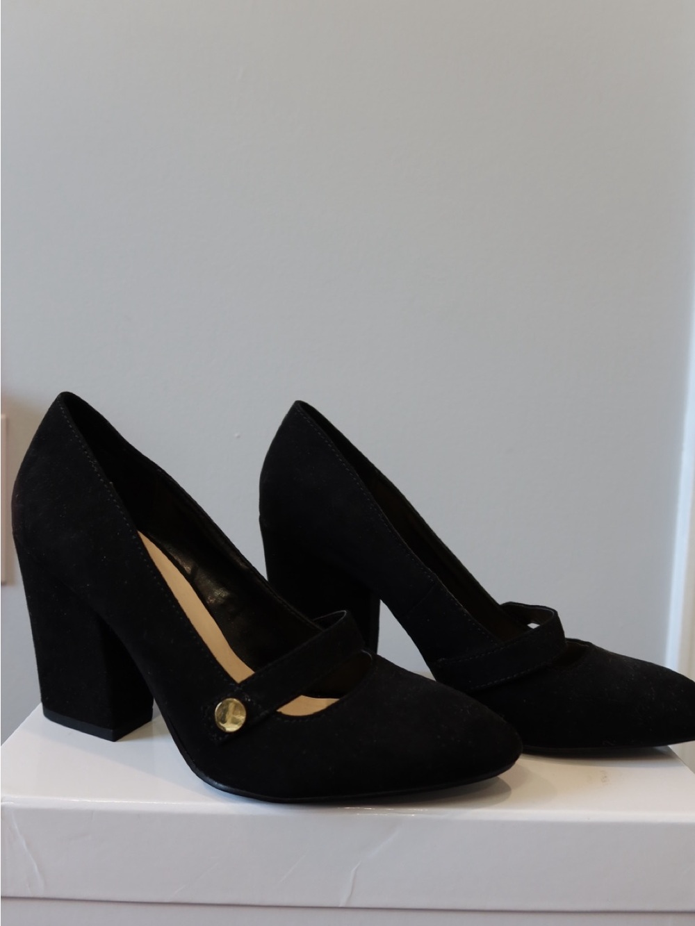 Nine West Black Suede Mary Jane Block Heels